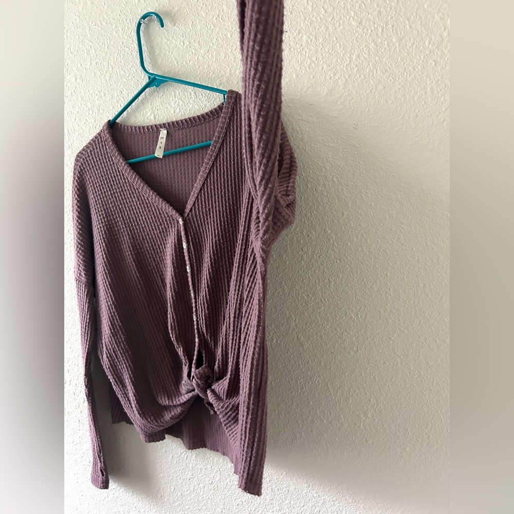 MTS Waffle Knit Tie Front Long Sleeve Top Size Small - Picture 4 of 8
